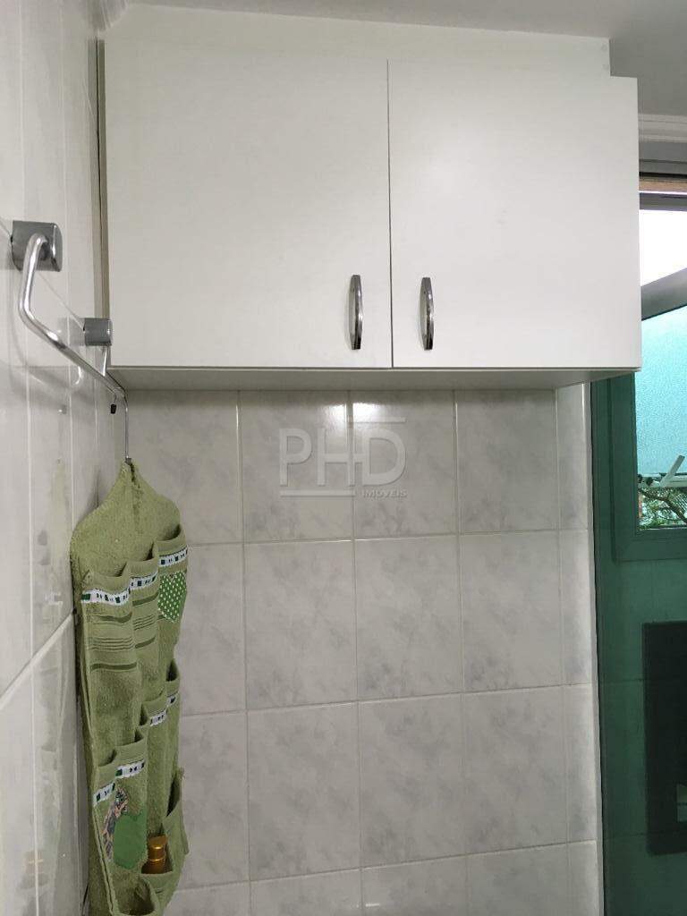 Apartamento à venda com 2 quartos, 65m² - Foto 17