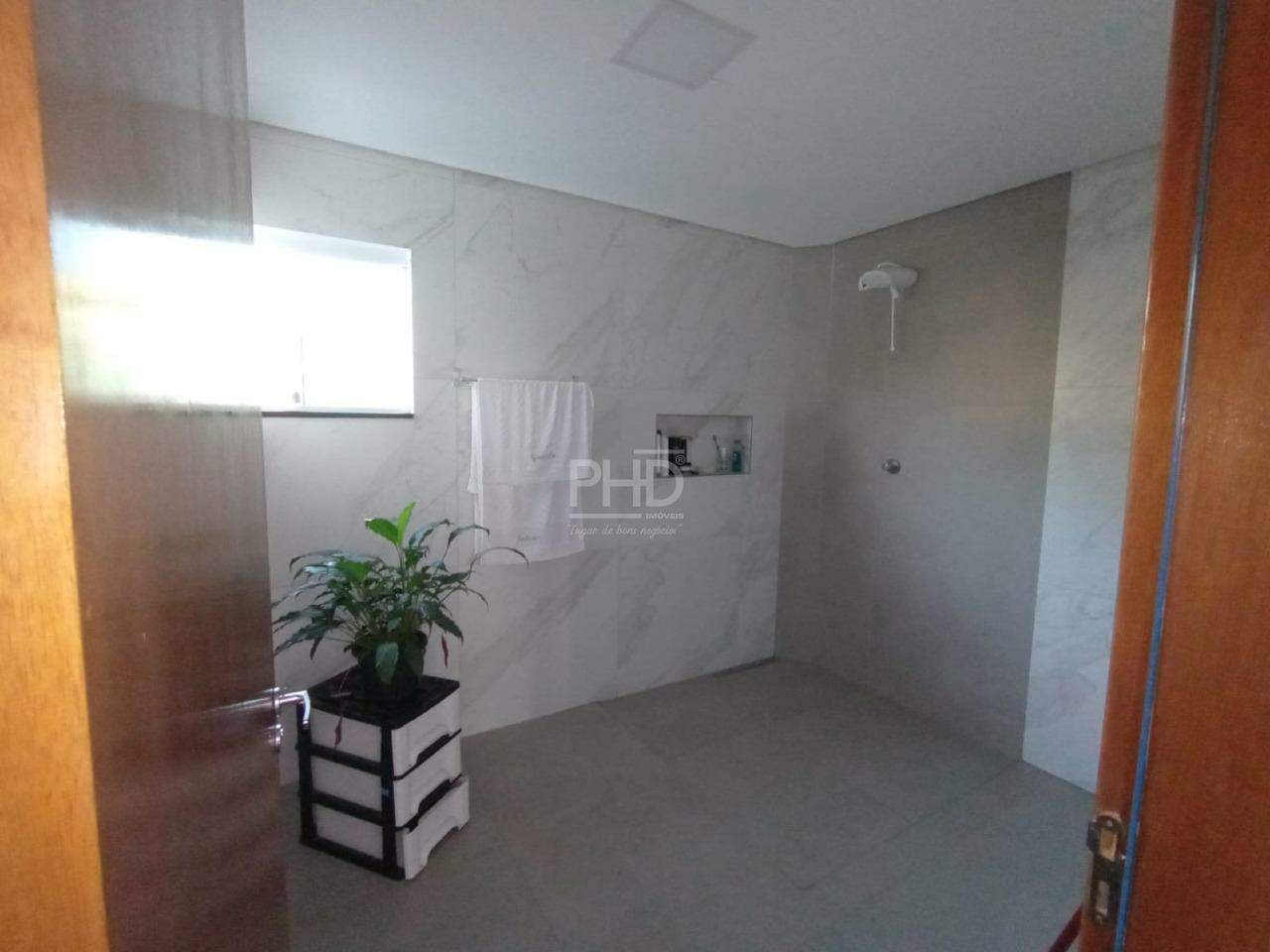 Sobrado à venda com 4 quartos, 300m² - Foto 16