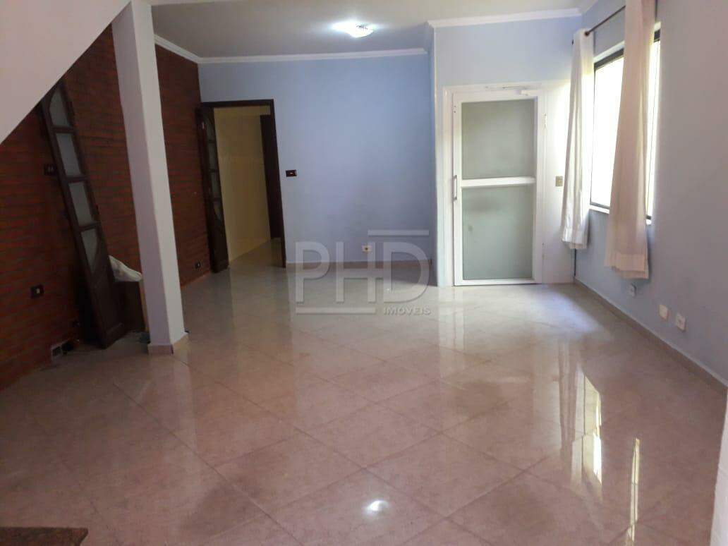 Sobrado à venda com 3 quartos, 220m² - Foto 2