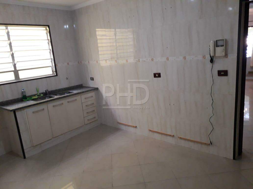 Sobrado à venda com 3 quartos, 220m² - Foto 3