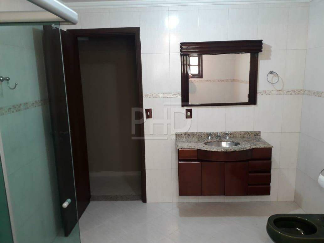 Sobrado à venda com 3 quartos, 220m² - Foto 8