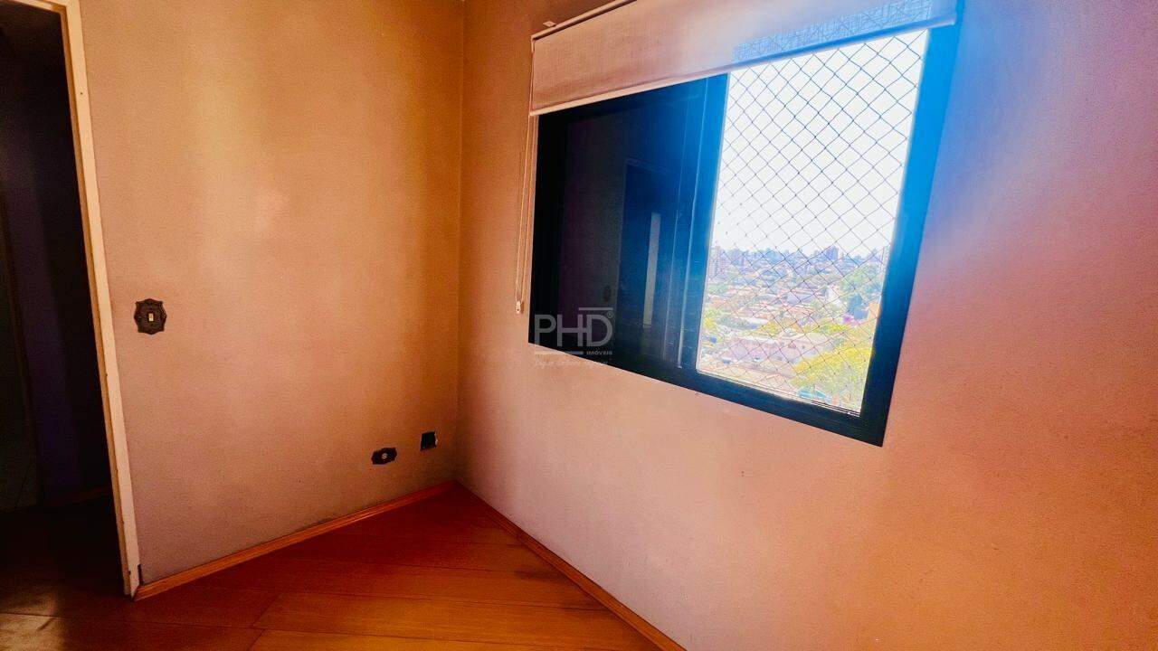 Apartamento para alugar com 3 quartos, 75m² - Foto 15