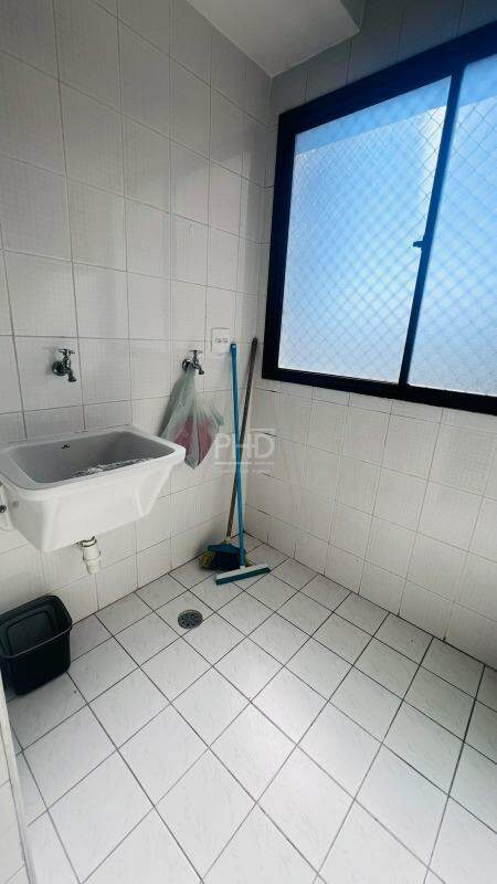 Apartamento para alugar com 3 quartos, 75m² - Foto 23