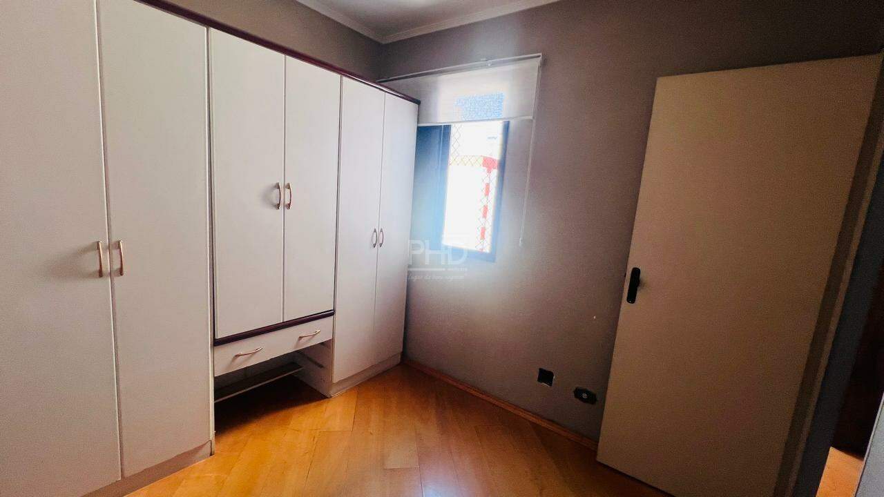 Apartamento para alugar com 3 quartos, 75m² - Foto 18