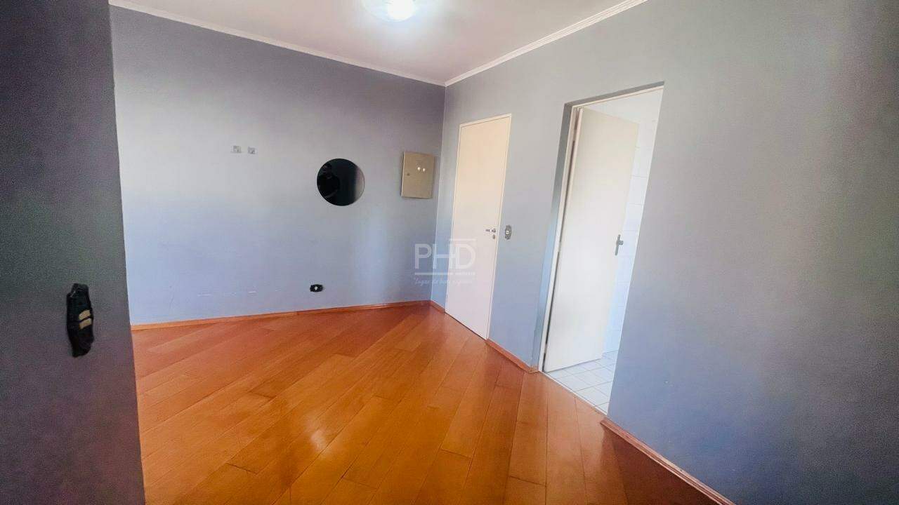 Apartamento para alugar com 3 quartos, 75m² - Foto 5