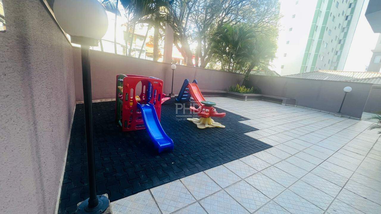Apartamento para alugar com 3 quartos, 75m² - Foto 31