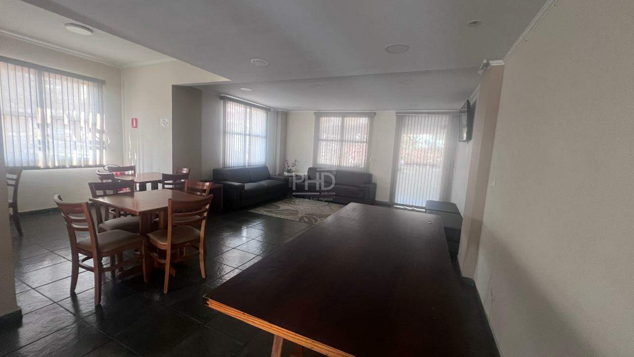Apartamento para alugar com 3 quartos, 75m² - Foto 28