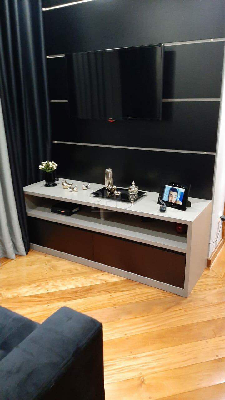 Apartamento à venda com 3 quartos, 130m² - Foto 2