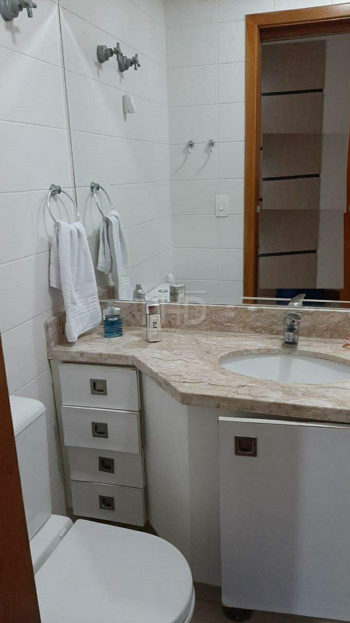 Apartamento à venda com 3 quartos, 130m² - Foto 25