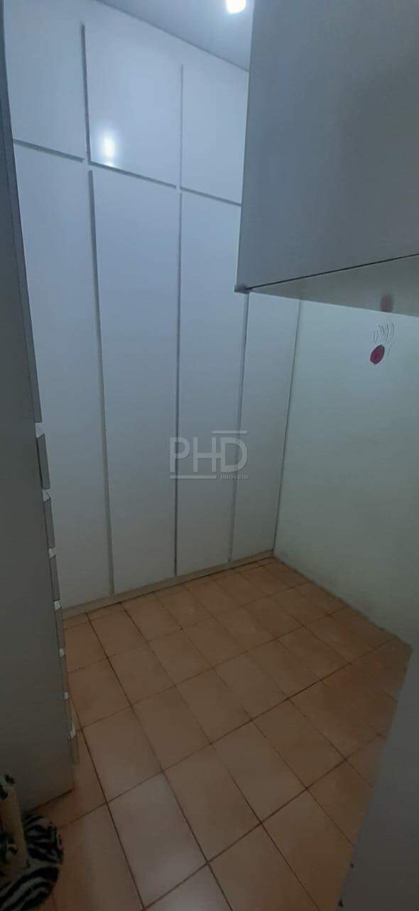 Apartamento à venda com 3 quartos, 132m² - Foto 15