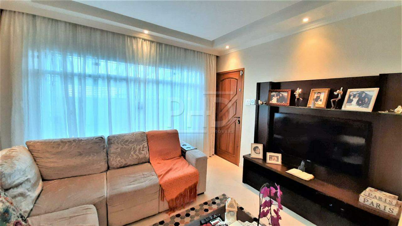 Casa à venda com 2 quartos, 190m² - Foto 3