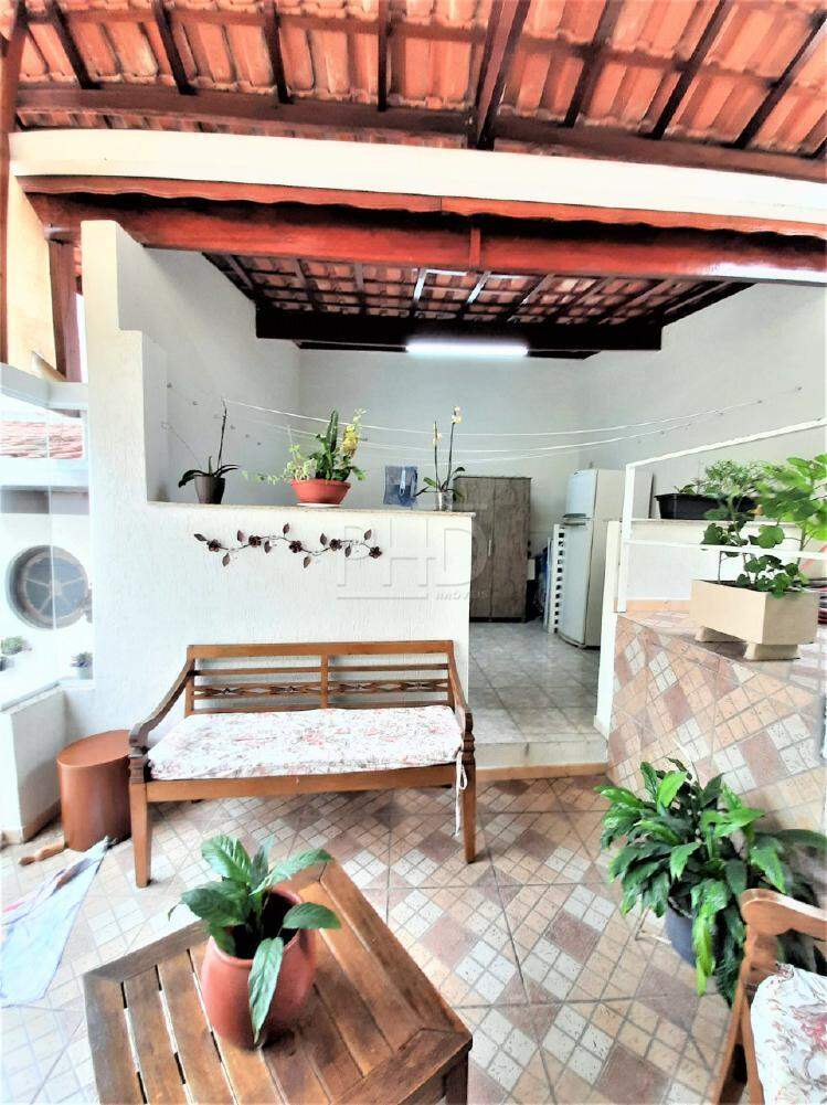 Casa à venda com 2 quartos, 190m² - Foto 48