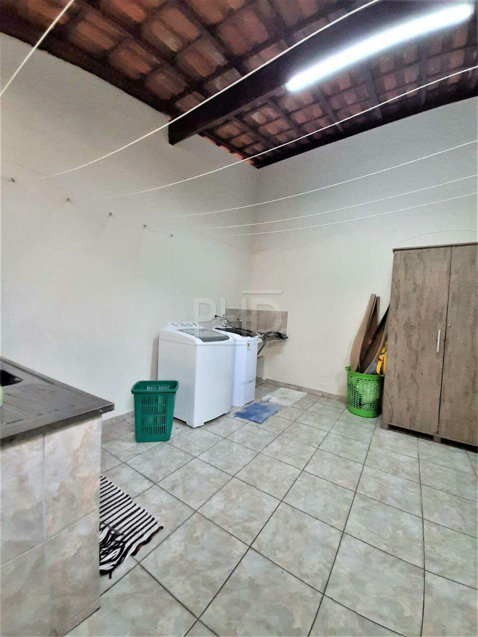 Casa à venda com 2 quartos, 190m² - Foto 52