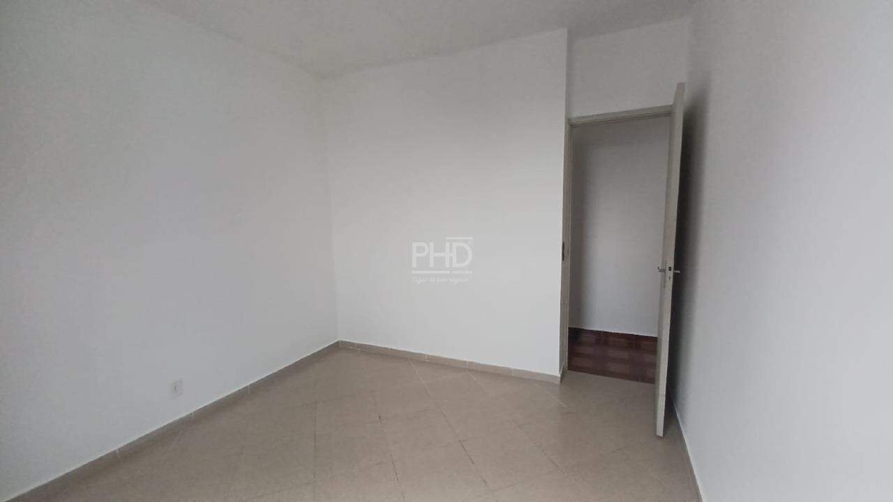 Apartamento para alugar com 2 quartos, 50m² - Foto 4