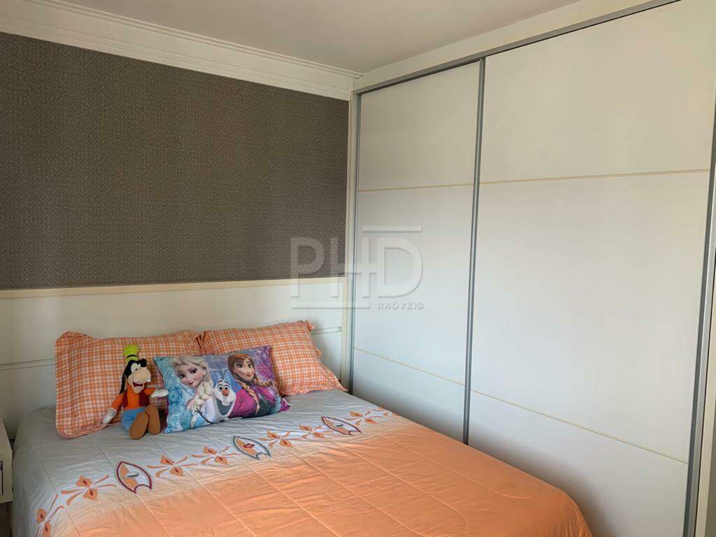 Apartamento à venda com 3 quartos, 204m² - Foto 23