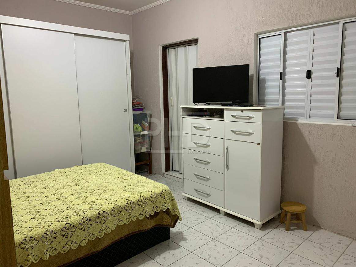 Sobrado à venda com 5 quartos, 250m² - Foto 10