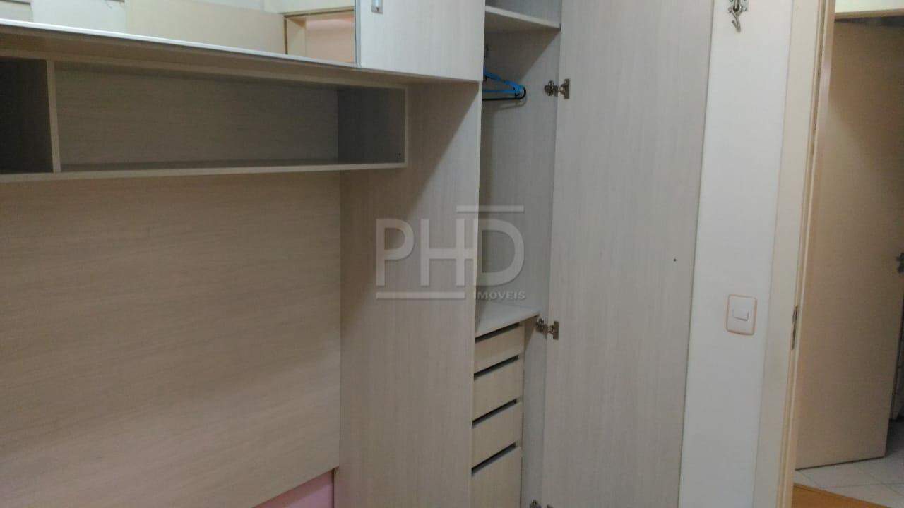 Apartamento à venda com 3 quartos, 90m² - Foto 11