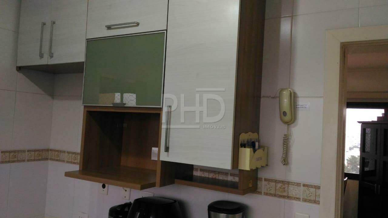 Apartamento à venda com 3 quartos, 90m² - Foto 19