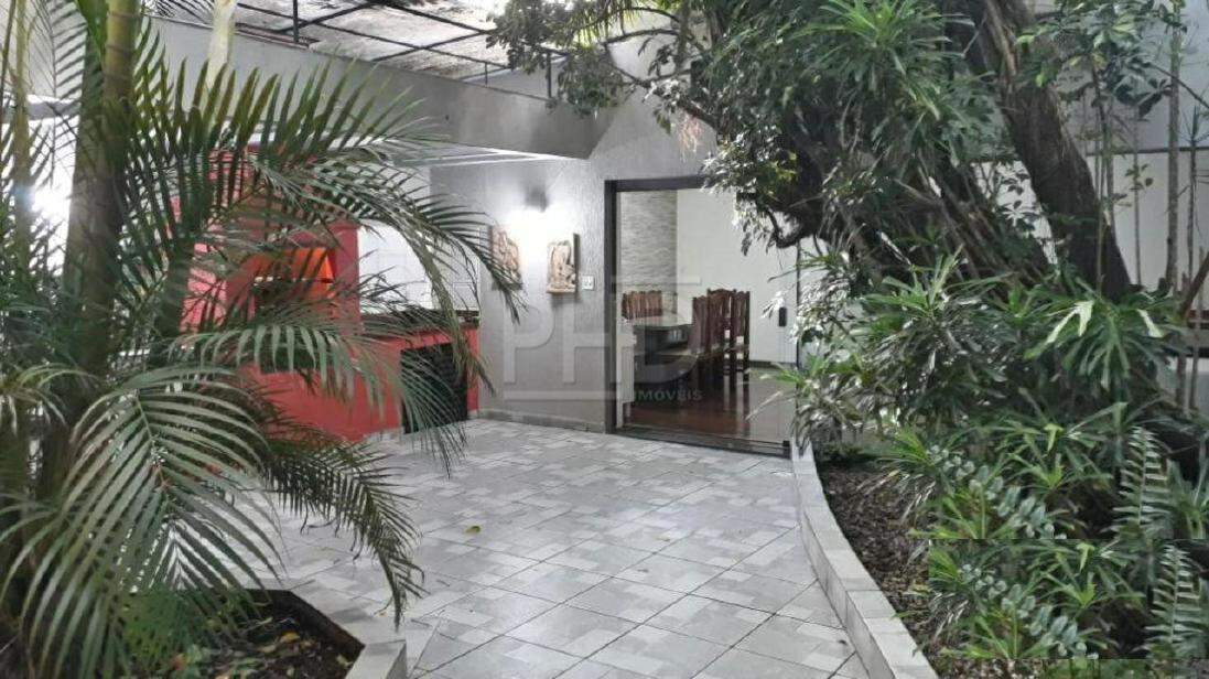 Sobrado à venda com 4 quartos, 378m² - Foto 9