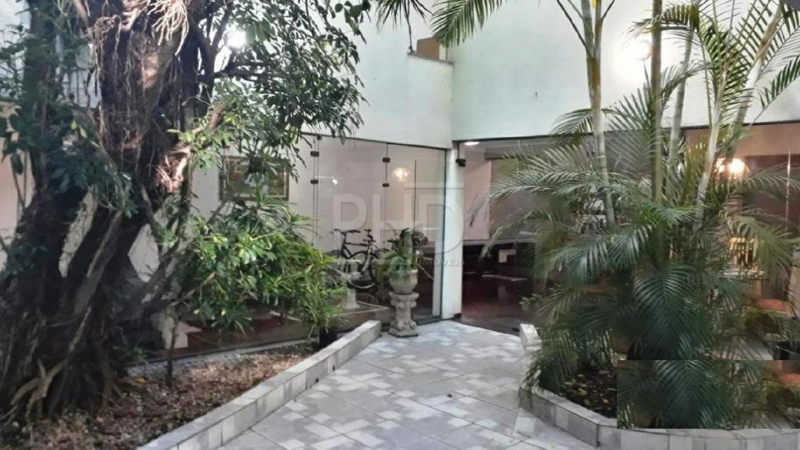 Sobrado à venda com 4 quartos, 378m² - Foto 11