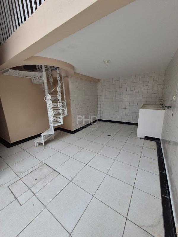 Casa, 3 quartos, 250 m² - Foto 24