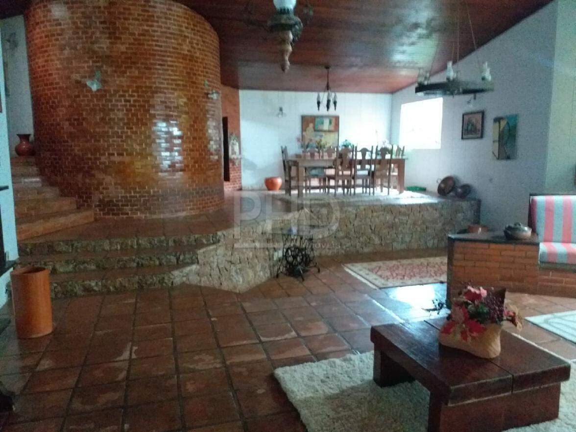 Fazenda à venda com 4 quartos, 495m² - Foto 9