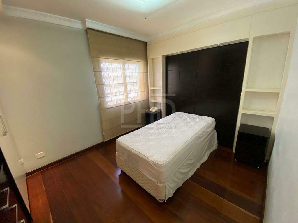 Apartamento à venda com 3 quartos, 237m² - Foto 14