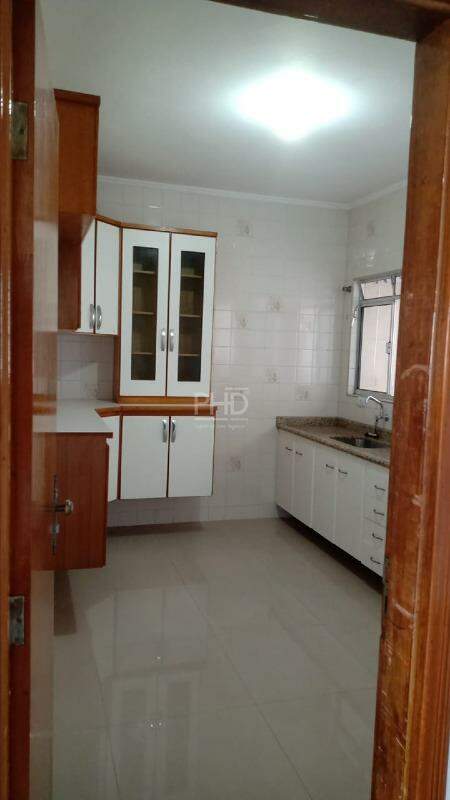 Apartamento para alugar com 2 quartos, 88m² - Foto 12