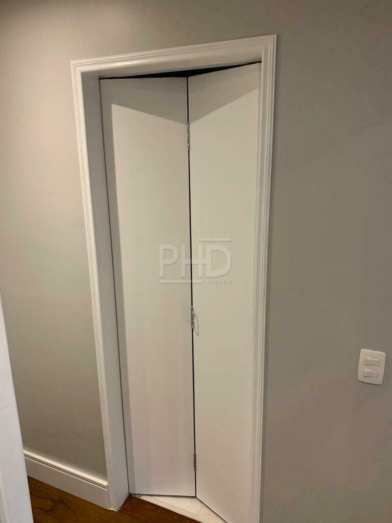 Apartamento à venda com 3 quartos, 110m² - Foto 17