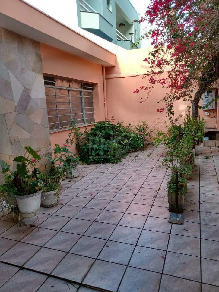 Casa à venda com 3 quartos, 193m² - Foto 18