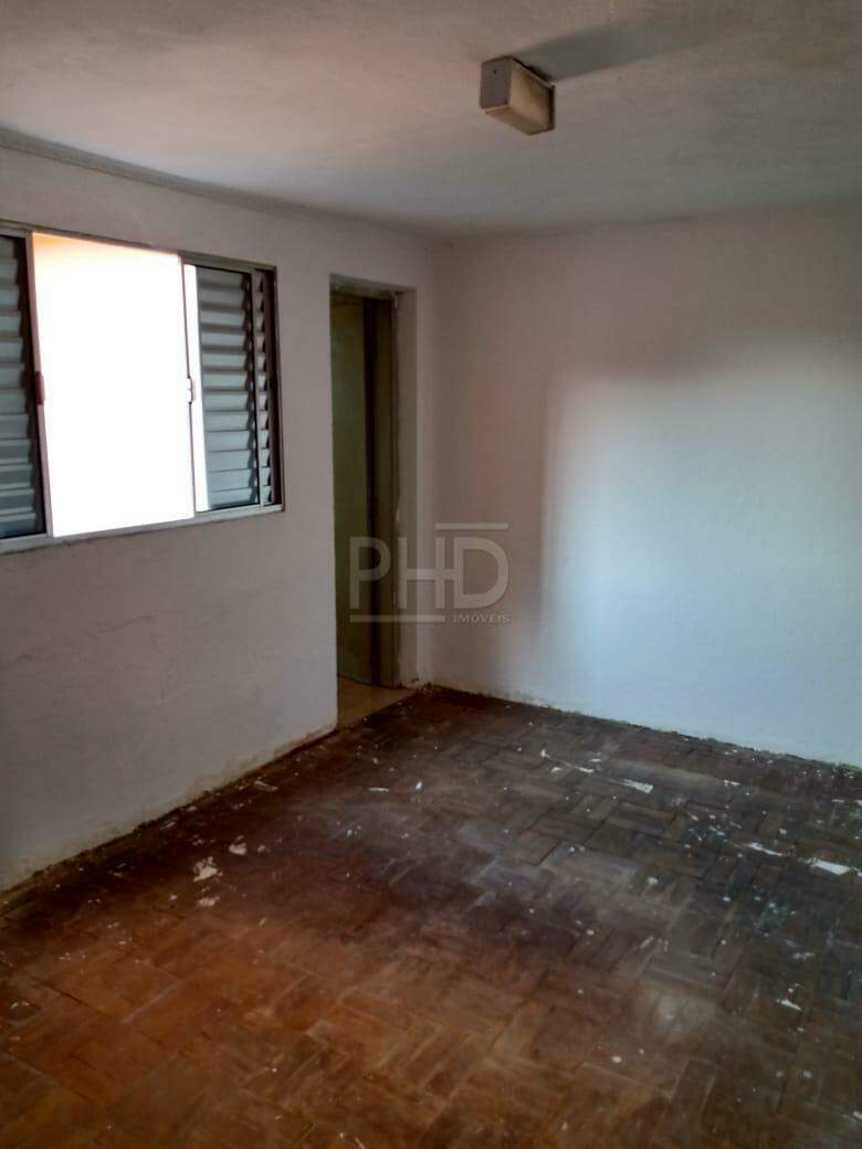 Casa à venda com 3 quartos, 193m² - Foto 4