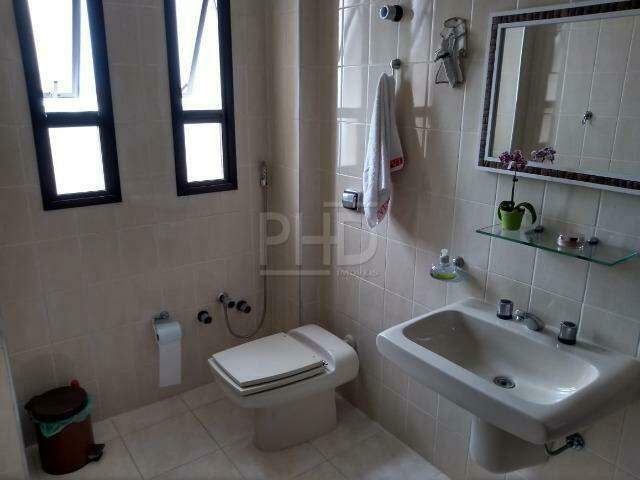 Apartamento à venda com 3 quartos, 140m² - Foto 9