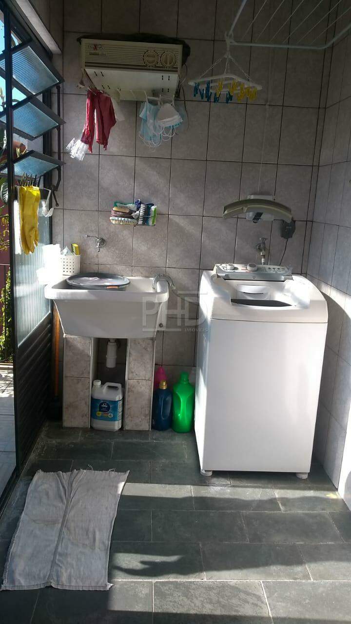 Sobrado à venda com 3 quartos, 222m² - Foto 17