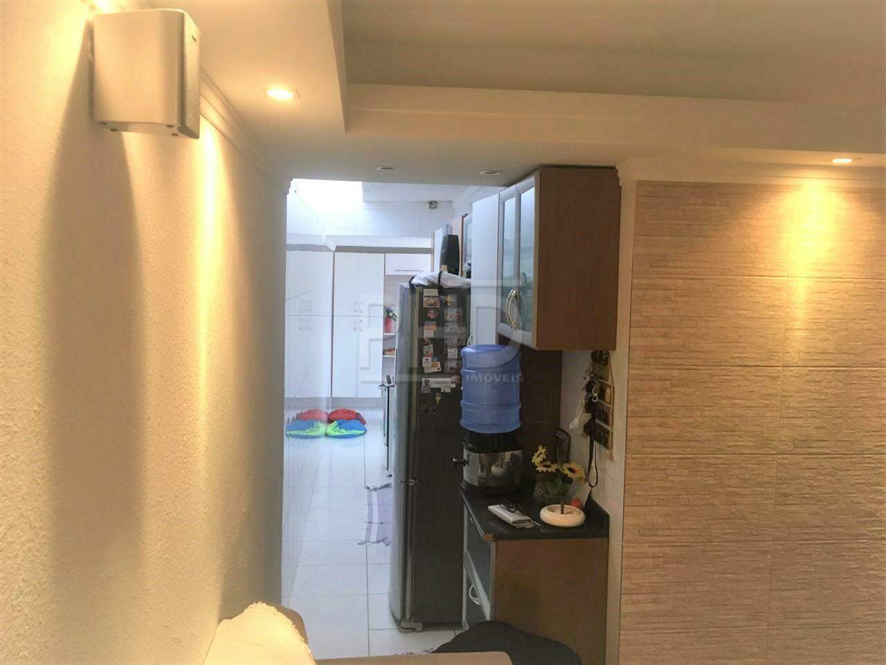 Sobrado à venda com 4 quartos, 183m² - Foto 2