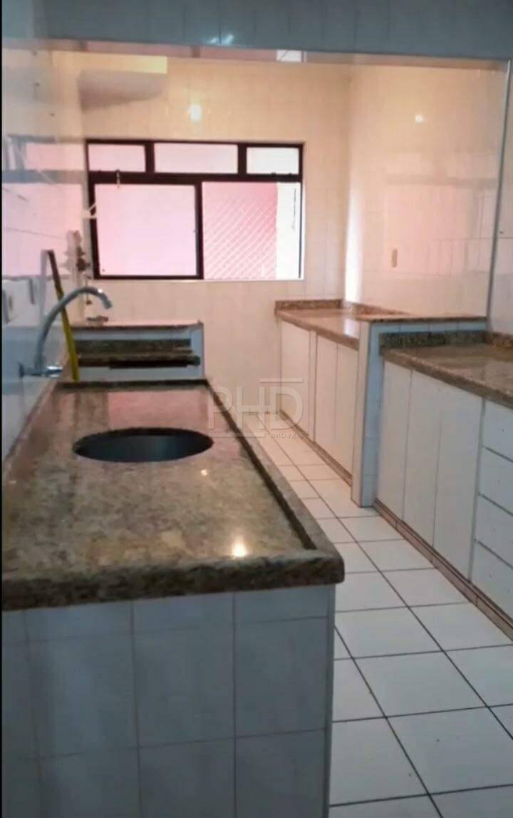 Apartamento à venda com 3 quartos, 117m² - Foto 8