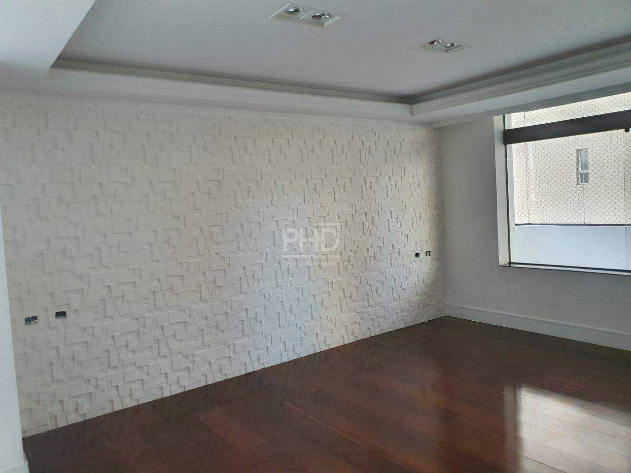 Apartamento à venda com 4 quartos, 228m² - Foto 14