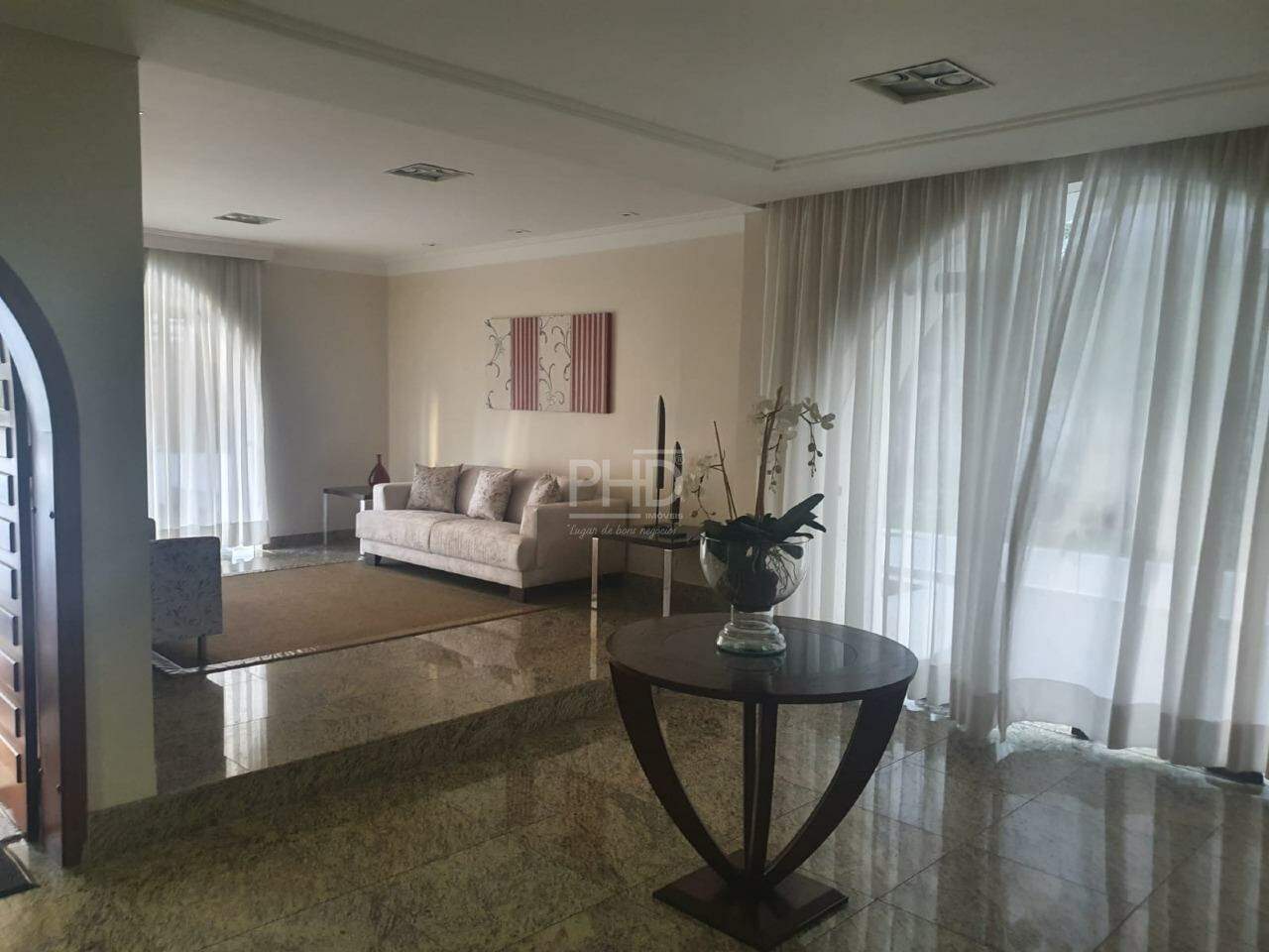 Apartamento à venda com 4 quartos, 228m² - Foto 28