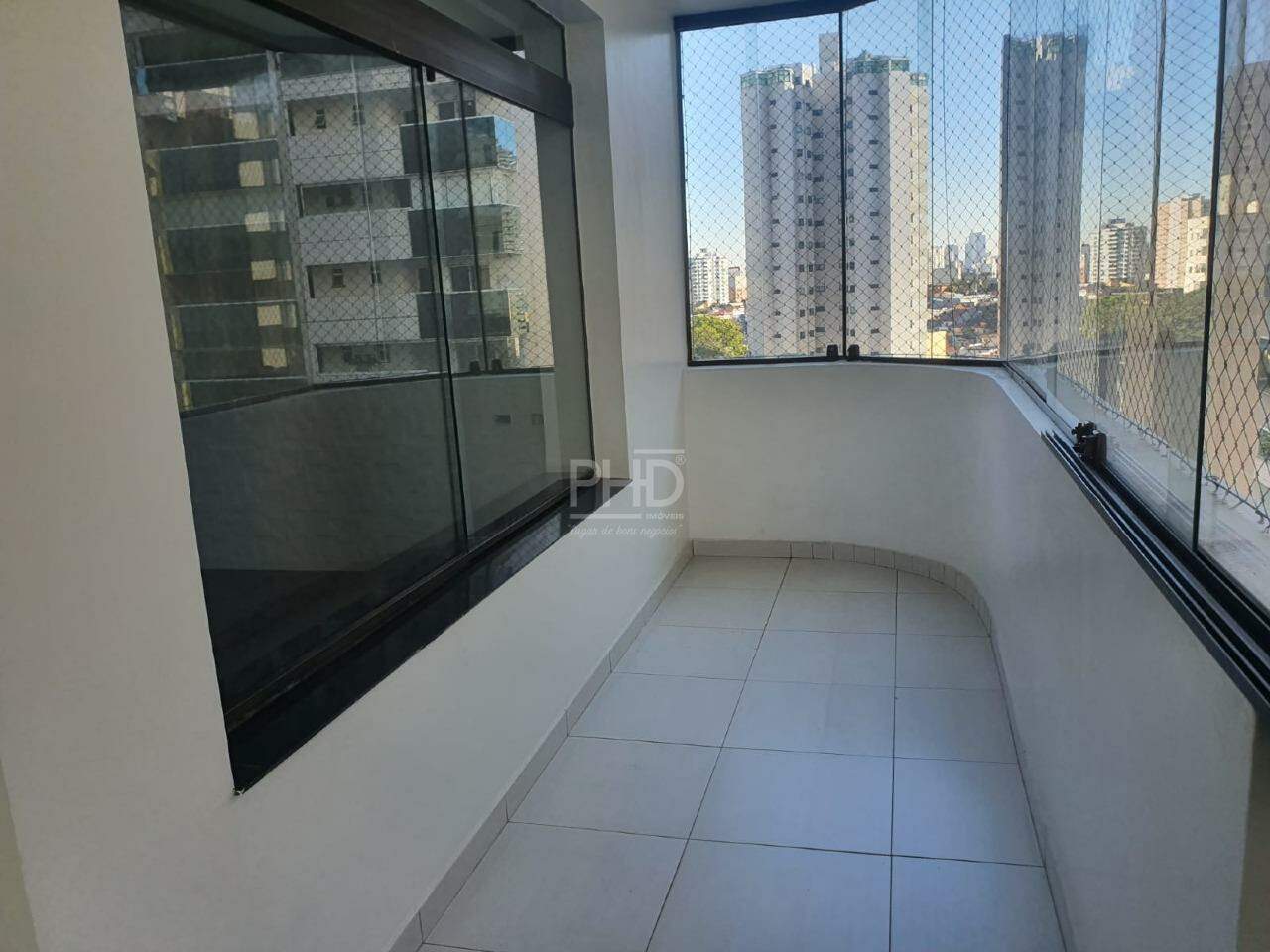 Apartamento à venda com 4 quartos, 228m² - Foto 6