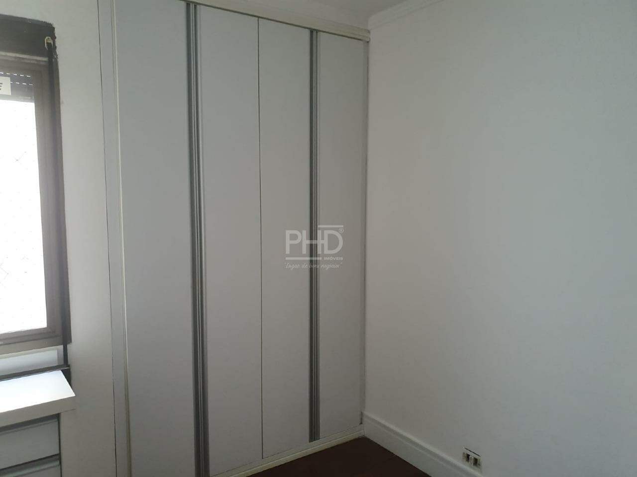 Apartamento à venda com 4 quartos, 228m² - Foto 20