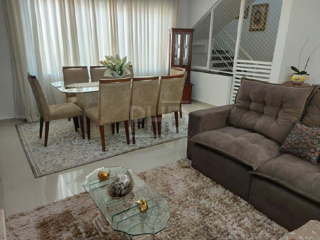 Sobrado à venda com 3 quartos, 182m² - Foto 1