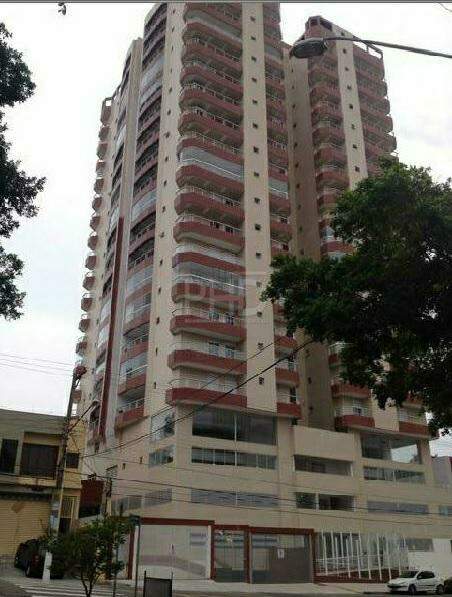 Apartamento à venda com 3 quartos, 135m² - Foto 25