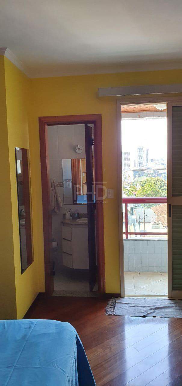 Apartamento à venda com 3 quartos, 135m² - Foto 13