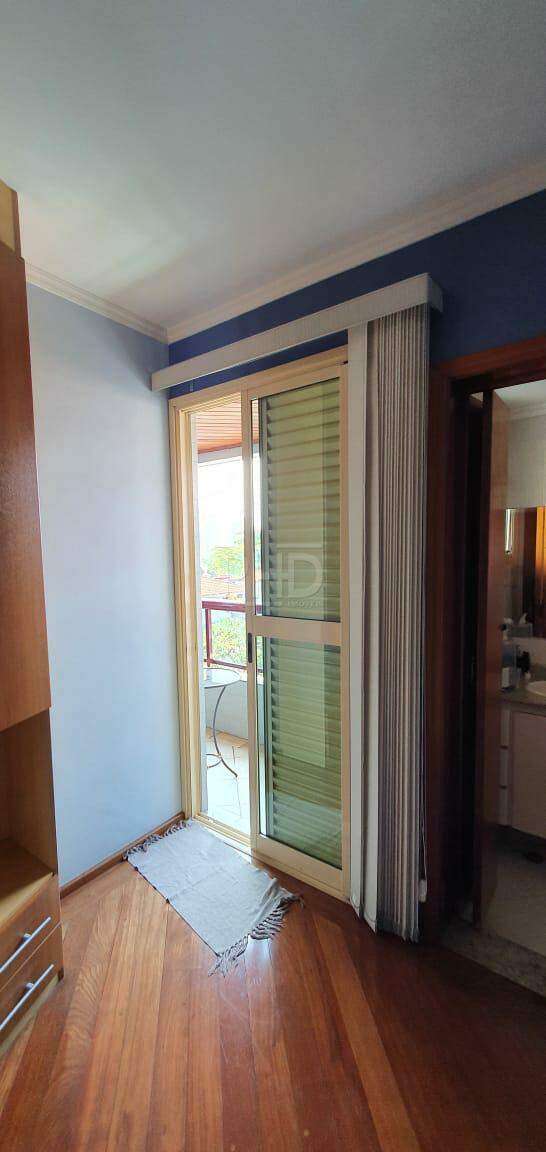 Apartamento à venda com 3 quartos, 135m² - Foto 16