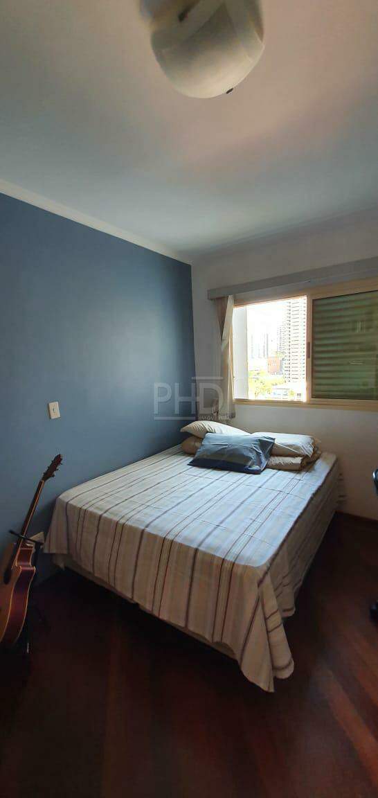 Apartamento à venda com 3 quartos, 135m² - Foto 19