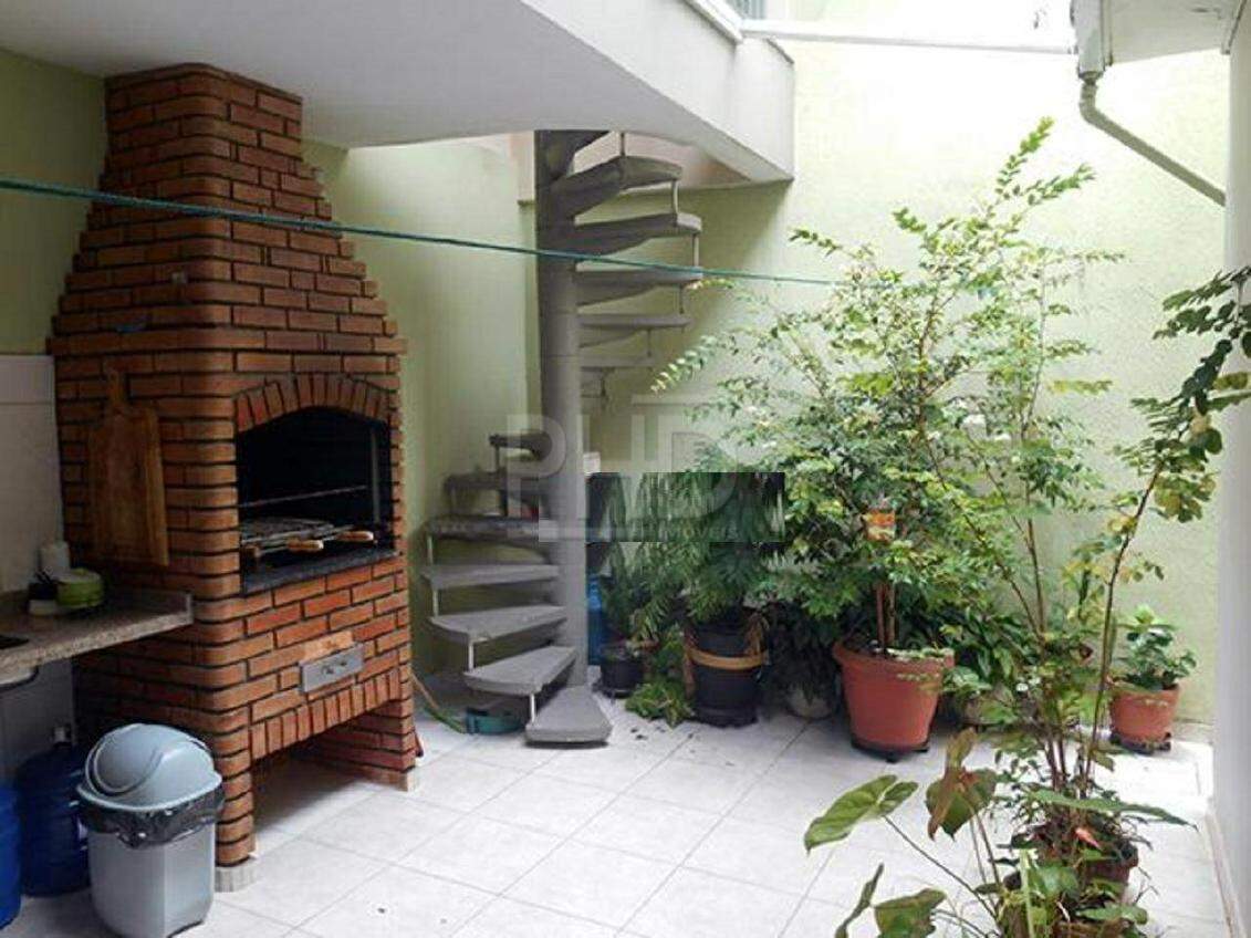 Sobrado à venda com 4 quartos, 259m² - Foto 26