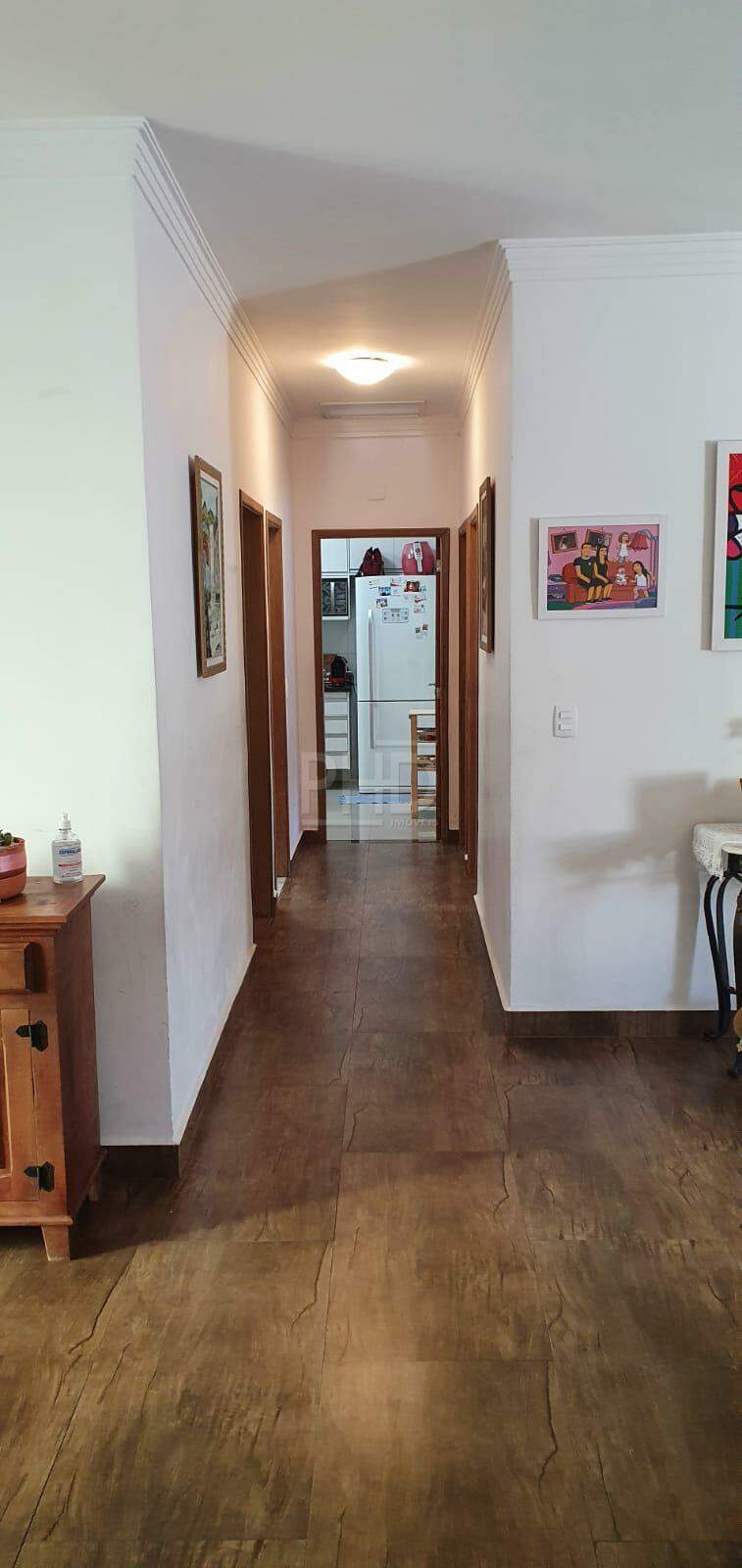 Casa à venda com 3 quartos, 194m² - Foto 6