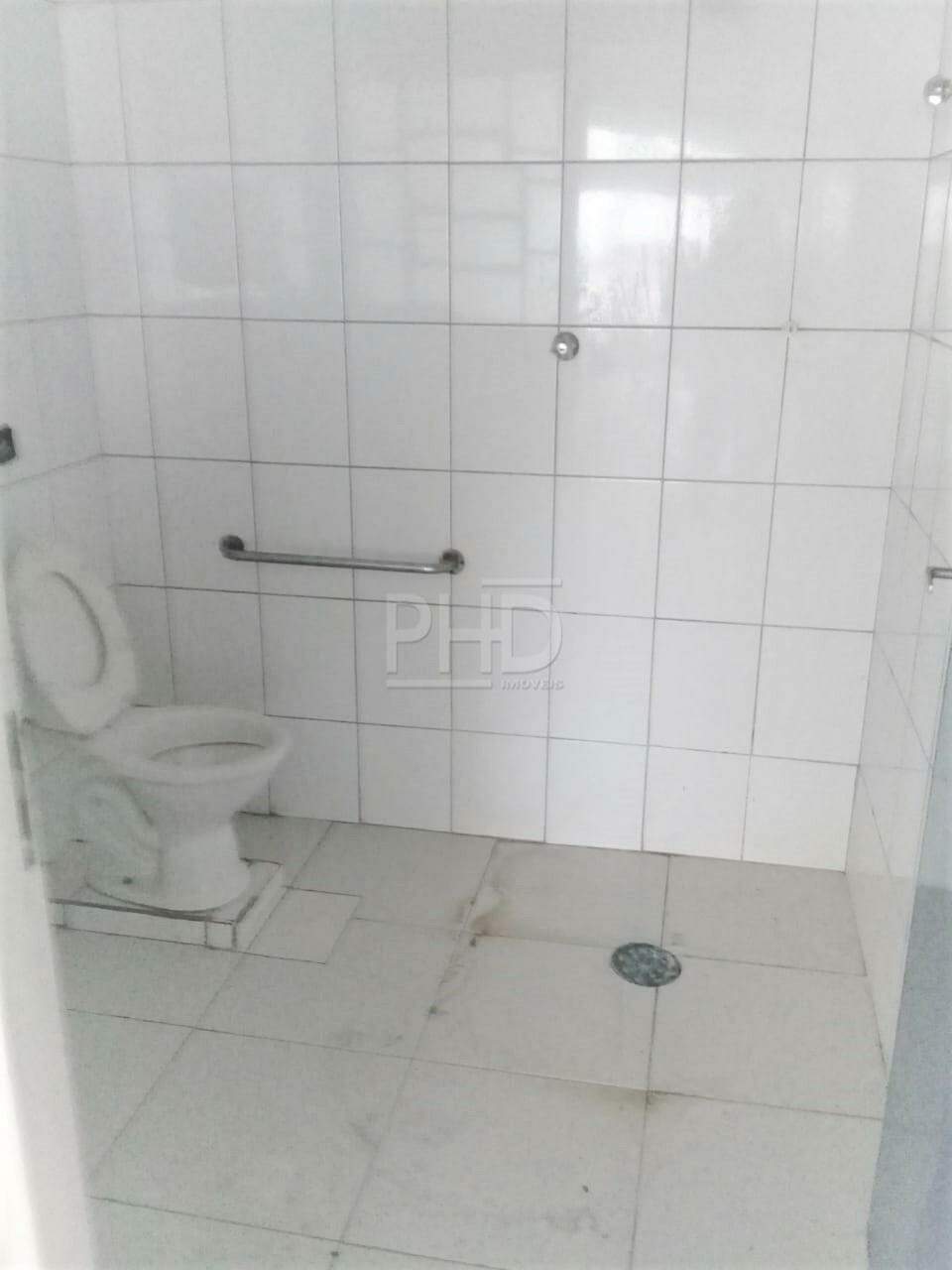 Casa para alugar com 5 quartos, 260m² - Foto 15