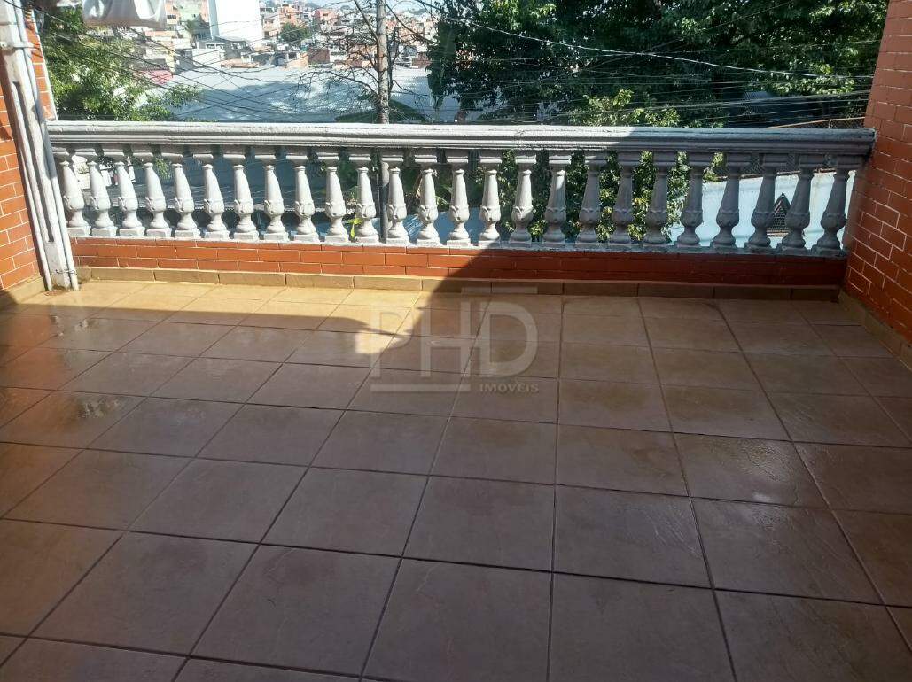 Sobrado à venda com 4 quartos, 140m² - Foto 1