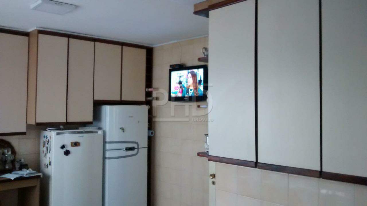 Sobrado à venda com 3 quartos, 175m² - Foto 3