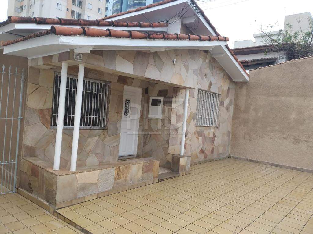 Casa à venda com 2 quartos, 200m² - Foto 3